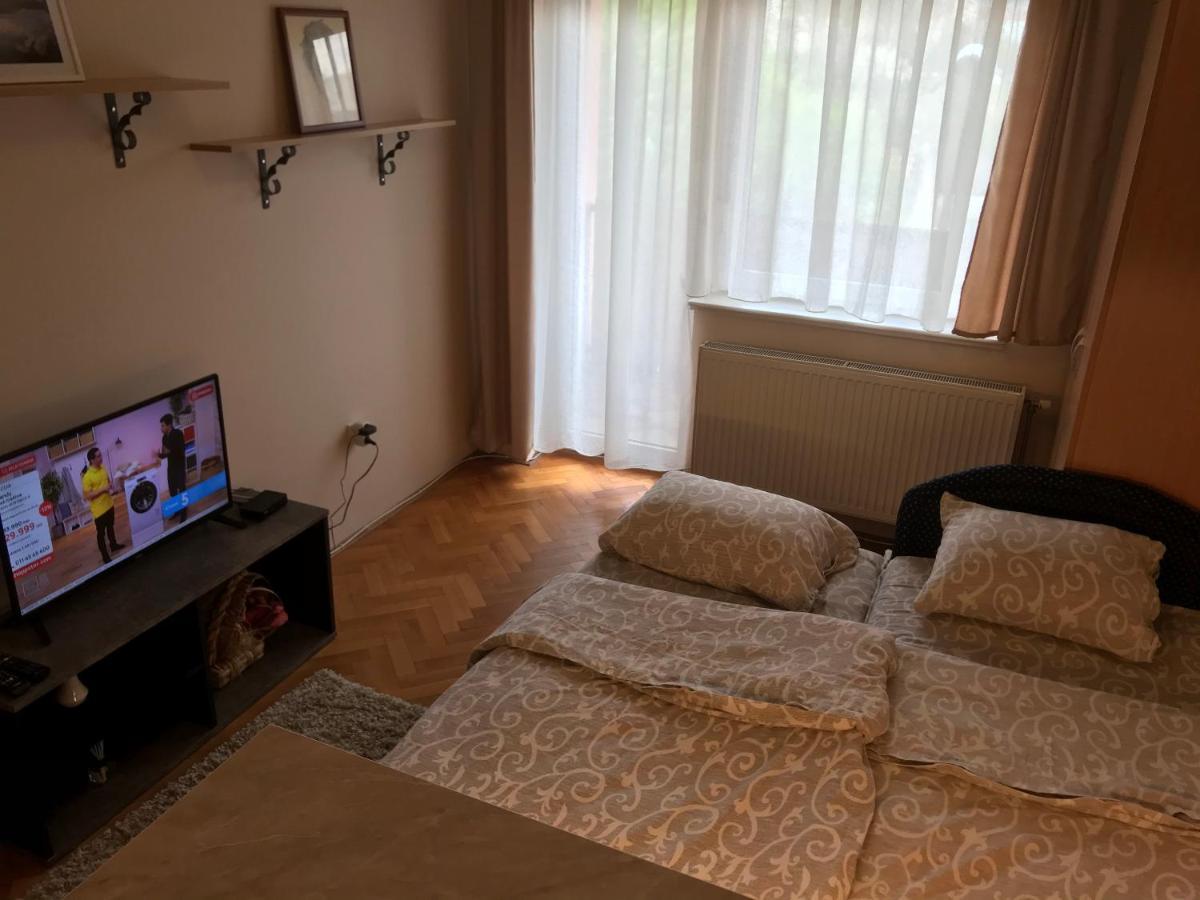 Studio Sajam Novi Sad Exterior foto